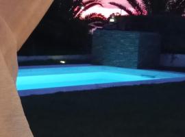 Visión ESCAPE Piriápolis, hotel v destinaci Piriápolis
