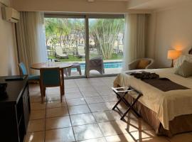 GOLF CORONADO LUXURY MANGO SUITE PRIVATE POOL FEE INCLUDED, hotel in Playa Coronado