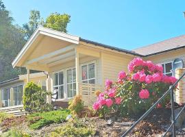 8 person holiday home in lyngdal-By Traum, hotel in Lyngdal