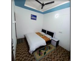 Naktsmītne pie ģimenes White House Resort, Sansari kund, Guptkashi pilsētā Ukhimath