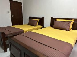 The Yellow, hotel in Talpe