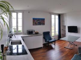 Appartement 40m²- 5min RER - proche Paris et Disney, hotel v mestu Saint-Maur-des-Fossés