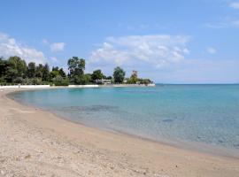 Angela's Seaview Apartment, alojamento com cozinha em Lefkandi Chalkidas