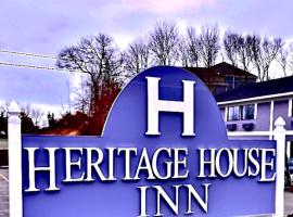 Heritage House Inn, motel em Hyannis