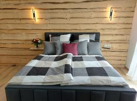 Premium Vulkaneifel Chalet, hotel en Lutzerath