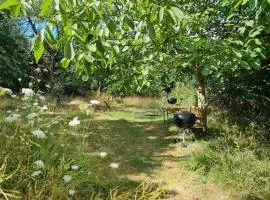 Naturnahes Wohnen in einem alten Haus mit Garten