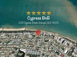Cypress BnB, Bed & Breakfast in Hervey Bay
