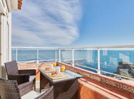 Sunrise & Sunset Unique Experience Sea Views Parking Pool Mijas Costa & Fuengirola, hotel i Mijas Costa