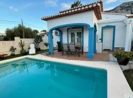 Precioso chalet independiente en Denia con piscina