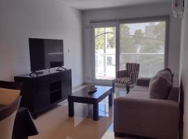 Departamento Caleta View, ξενοδοχείο σε Πουέρτο Μαντρίν