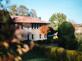 Casa Hygge - for families and friends, hotel em Montabone