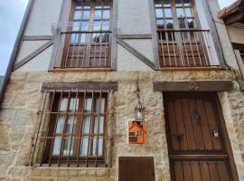 El Refugio de Gredos, hotel v mestu Guisando