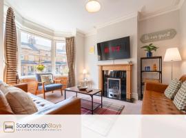 Mayville Lodge - STUNNING 3 BEDROOMED TOWNHOUSE WITH FREE PARKING, hotel a Scarborough