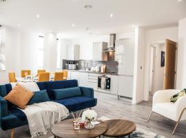 Cityscape 2-BR - Leicester's Premier Urban Retreat, апартамент в Лестър