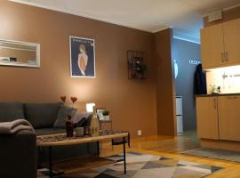 Lys og hyggelig leilighet, 3- roms på Solsiden, hotel din Trondheim