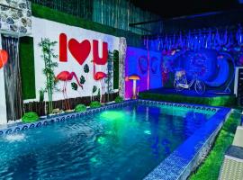 Sharon’s Private Pool Villa, vila v mestu Mandaue City
