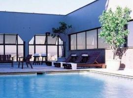 Lindo Apto Flat Aconchegante e Mobiliado em Campinas !!!, hotel in Campinas
