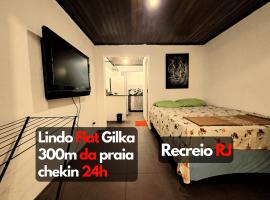 Lindo Flat2 a 300 mts da praia posto 12 Recreio, pet-friendly hotel in Pedra de Guaratiba