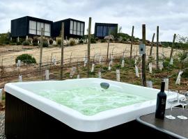 NUMA Wine Suites, hotel in Ensenada