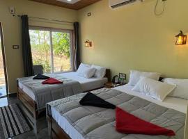 Rural Roots Stay – hotel w mieście Gokarn