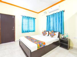 FabExpress Shanel Beachside Resort, hotel en Baga