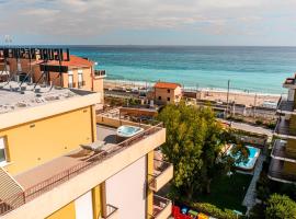 Ligure Residence Appartamenti per Vacanze, apartmen servis di Pietra Ligure