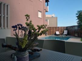 Mithos Premium Rooms, hotel di Agia Marina Nea Kydonias
