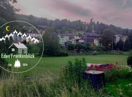Ferienhaus Eden Frankenblick I Rennsteig I Thüringer Wald I Wandern I Naturnah I nahe Skipiste l Spielzimmer I Waschmaschine I kostenlos parken I WLAN I Spülmaschine I Familien-Ferienhaus I Waldwege und Wanderwege
