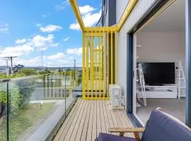Sleek Vista Townhouse with deck and air-con