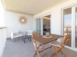 Global Properties, Moderno apartamento con piscina y terraza en la playa de Canet