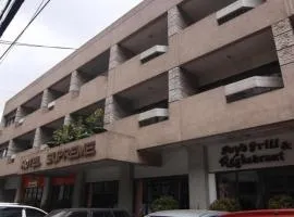 Hotel Supreme