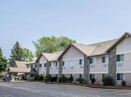 Quality Inn & Suites, hotel v mestu Sturgeon Bay