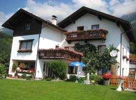 Gästehaus Sonnenheim, hotel conveniente a Thaur