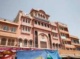 Collection O Hotel Vijay Palace