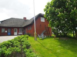 Ferienhaus Große Gaarde, hotel con estacionamiento en Ockholm