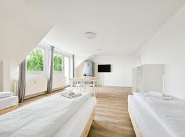 RAJ Living - 3 Zimmer Wohnung mit Balkon - 25 Min zur Messe DUS, מלון בהייליגנהאוס
