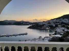 Thalassa Seaview Apartment Leros: Agia Marina şehrinde bir otel