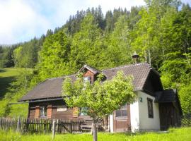 Umundum Hütte, bændagisting í Katsch Oberdorf