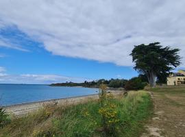 Le Bernique - A 50 mètres de la plage, hotel in Saint-Jacut-de-la-Mer