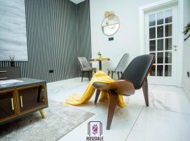 2-BEDRM URBAN Elegance at The Rosedale Apartments, hotel v destinaci Accra