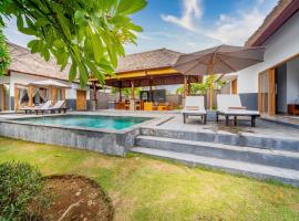 DeLuxe 2BR Villa + Private pool + Sawa view!, viešbutis mieste Tegallengah