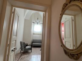 Palazzo N.D. Maria Addolorata Campa Alari, hotel v destinaci Squinzano