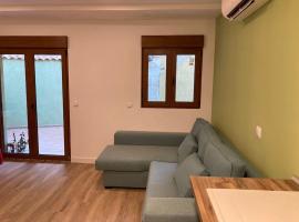 Apartamento Robledo de Chavela Plaza 1A, pet-friendly hotel sa Robledo de Chavela