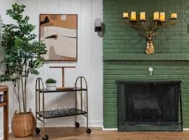 Newly Remodeled Bright & Cozy Basement Apartment