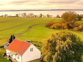 Ferienwohnung Seeblick, wellness hotel v destinaci Retgendorf