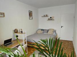 Duże pokoje w nowoczesnym stylu, habitación en casa particular en Kielce