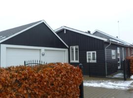 (id. 099) Grønnevej 35, place to stay in Esbjerg