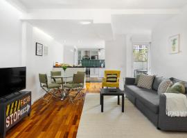 WHome Central City Serenity: Entrecampos Terrace Haven