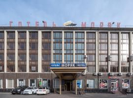 готель Моряк、チョロノモスクのホテル