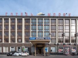 готель Моряк, hotel sa Chornomorsk